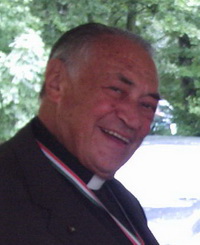 Frank Miklós atya